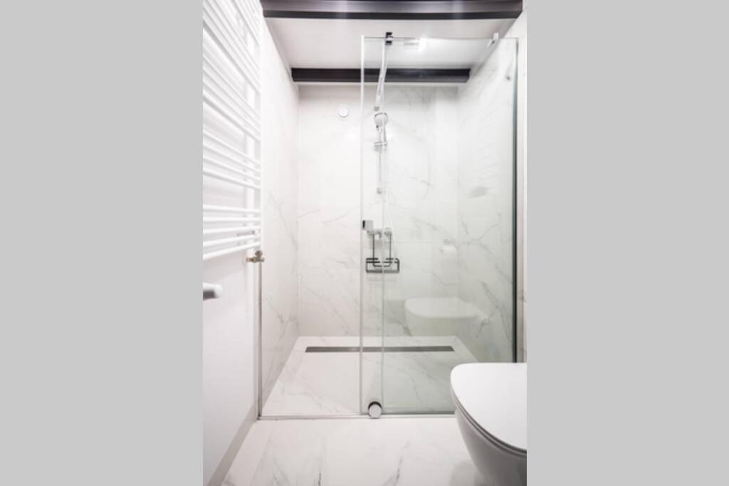 5Eco Apart Pearl Jagiellonska 27 Warszawa Old Town Esterno foto